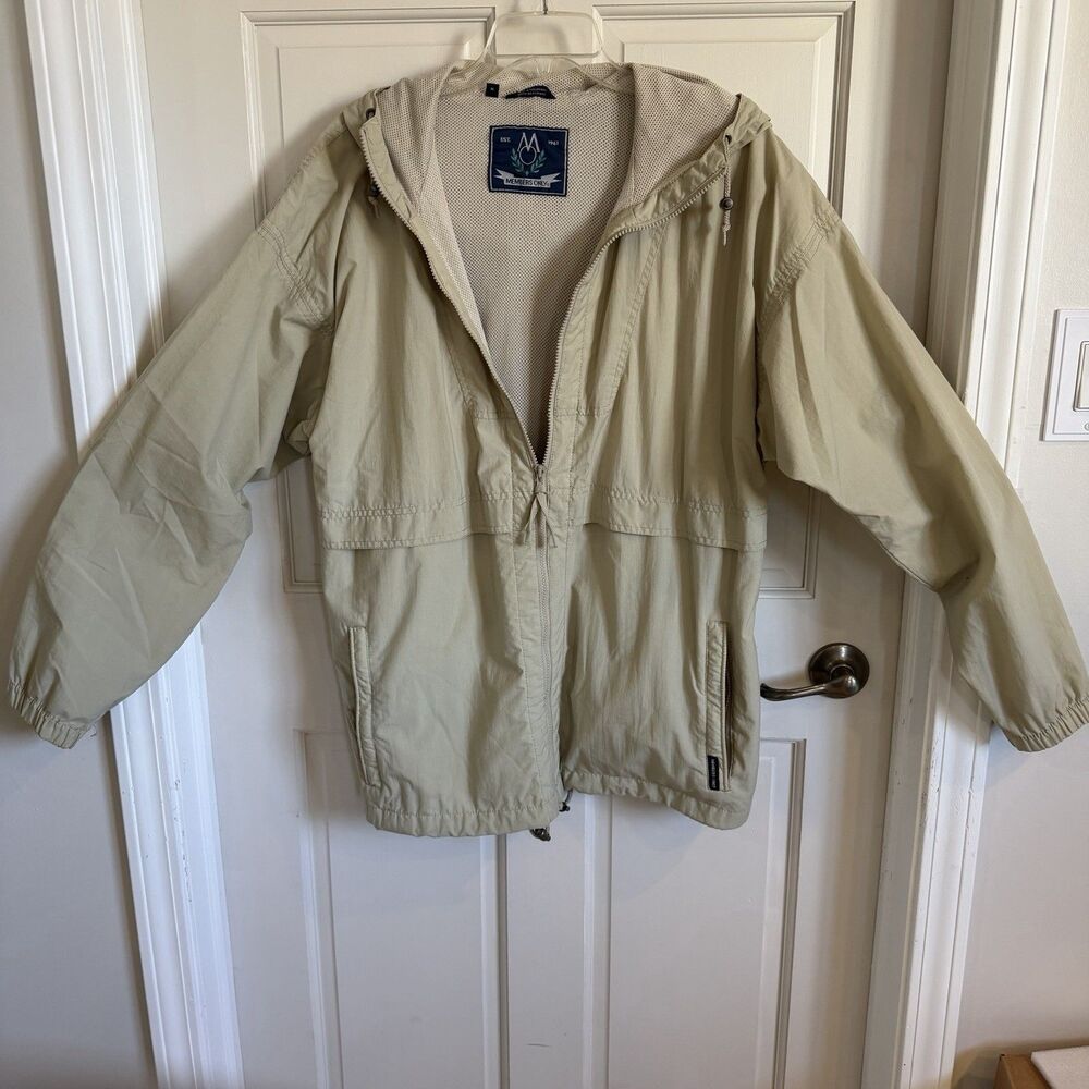 Vintage Members Only Hooded Adirondack Windbreaker Jacket Men's Medium Khaki.